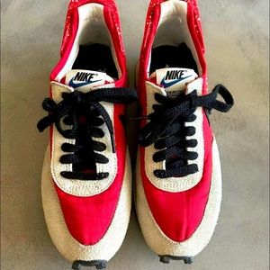 Nike Daybreak Undercover Jun Takahaski Red Saccai Waffle 6.5 Womens